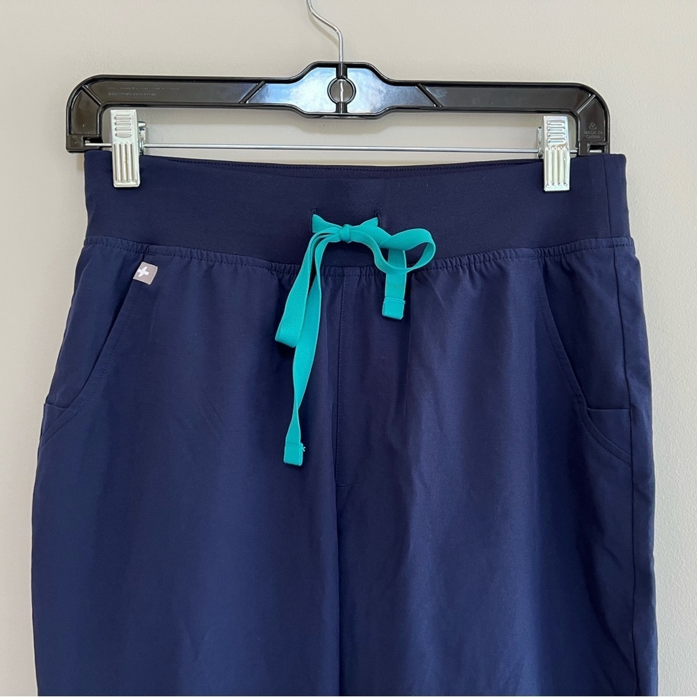FIGS Zamora FREEx Lined Jogger Scrub Pants in Navy Blue, size S/P - Picture 5 of 10